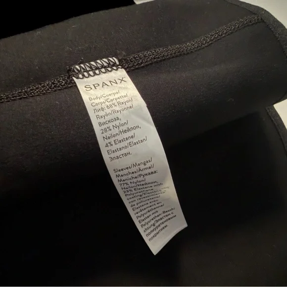 NWOT Spanx Drape Front Jacket Very Black - Picture 11 of 11